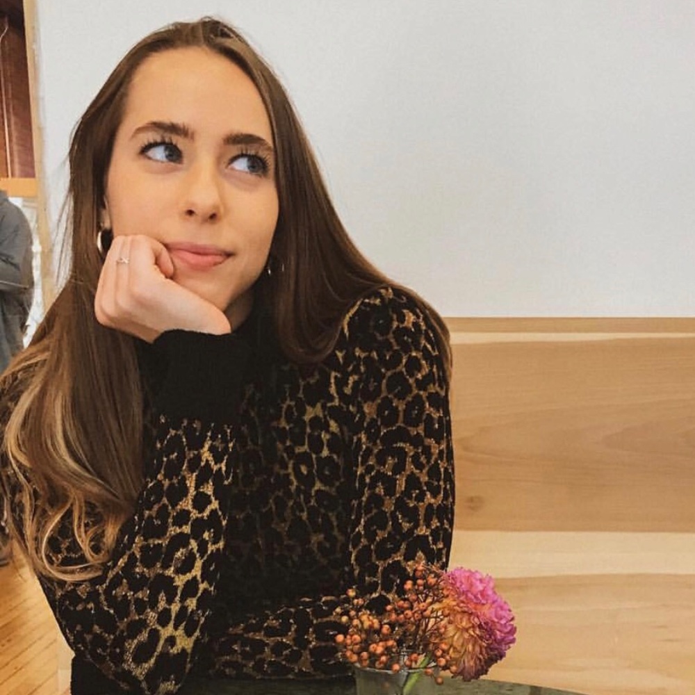 Meet your Posher, Emily